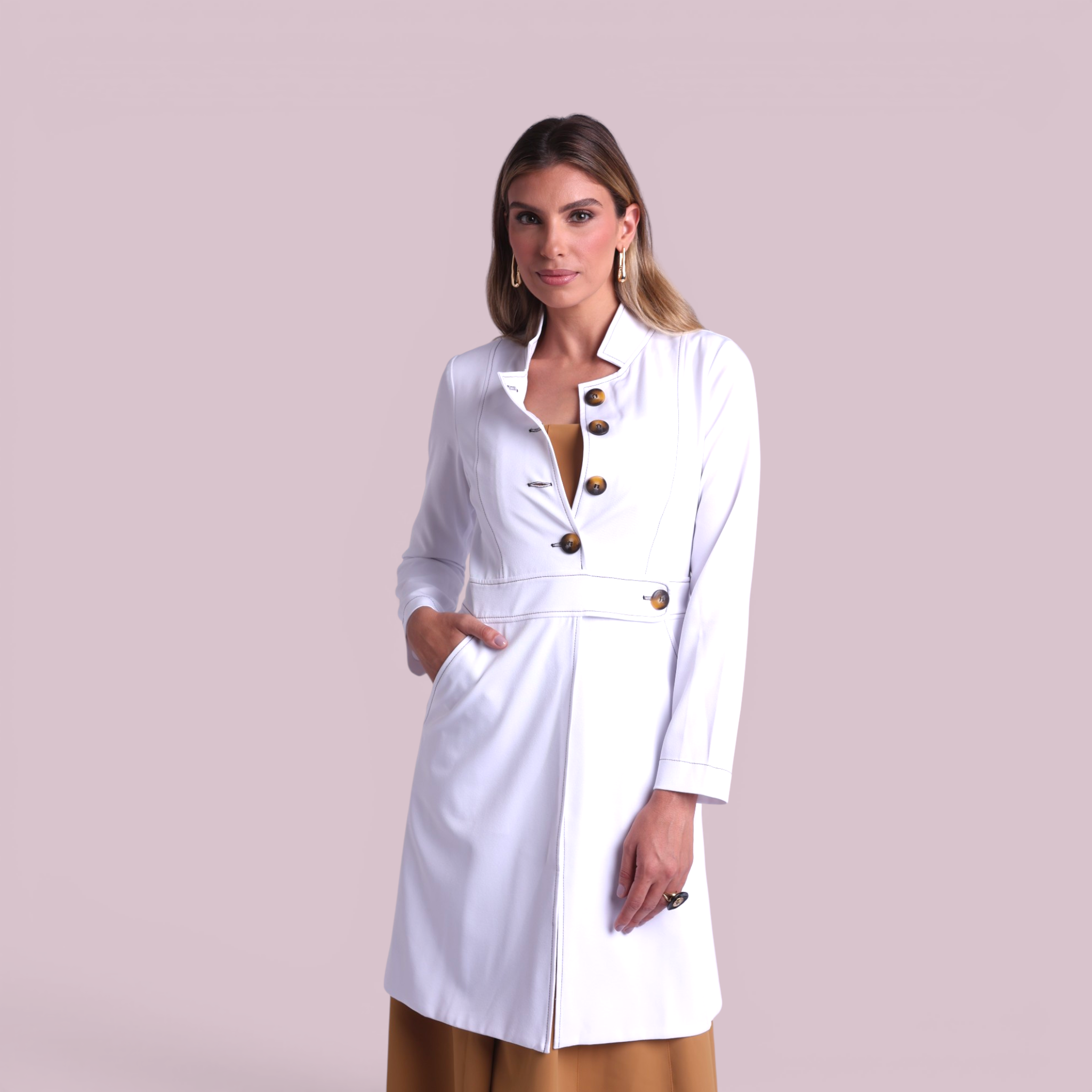 Jaleco Paola I Branco + Café