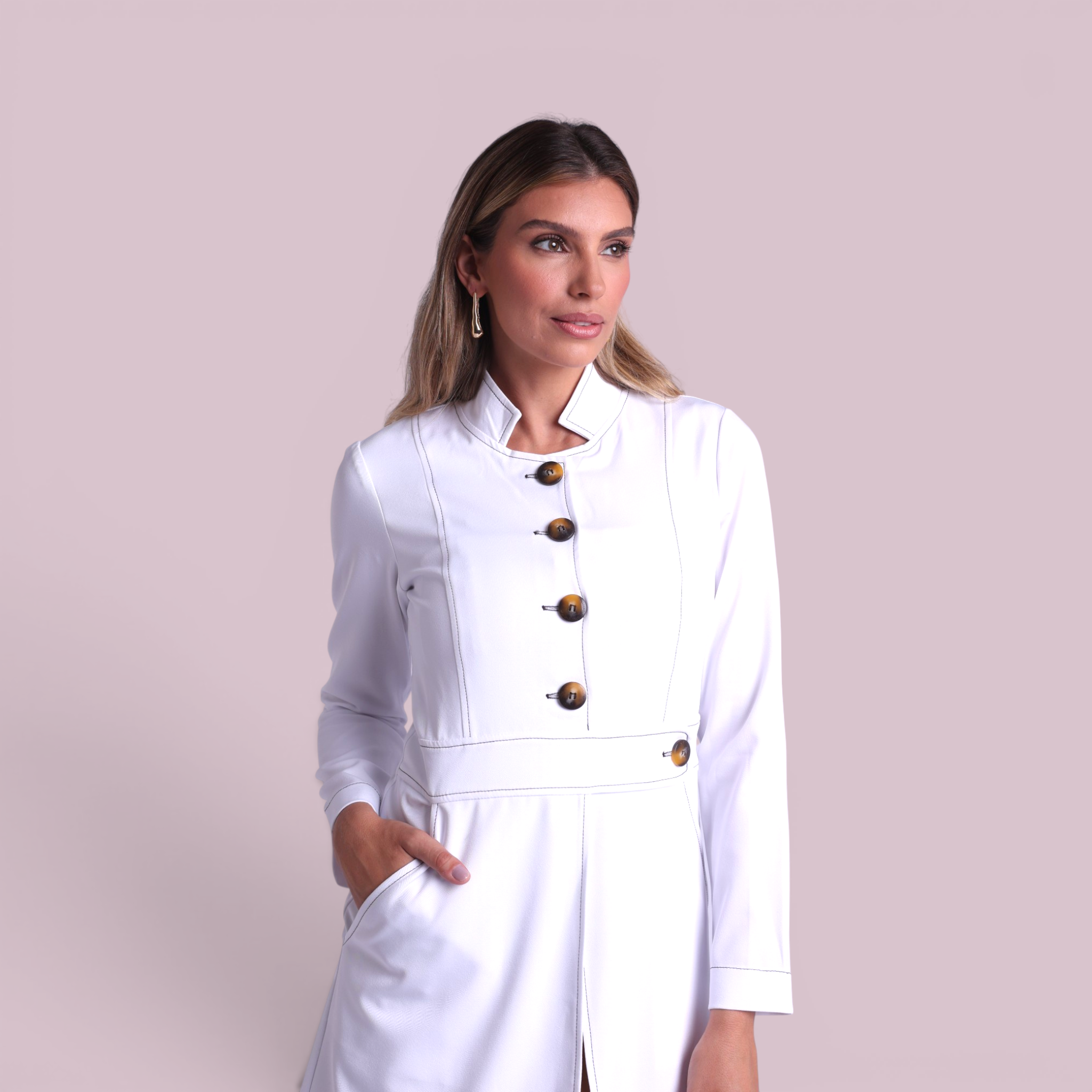 Jaleco Paola I Branco + Café