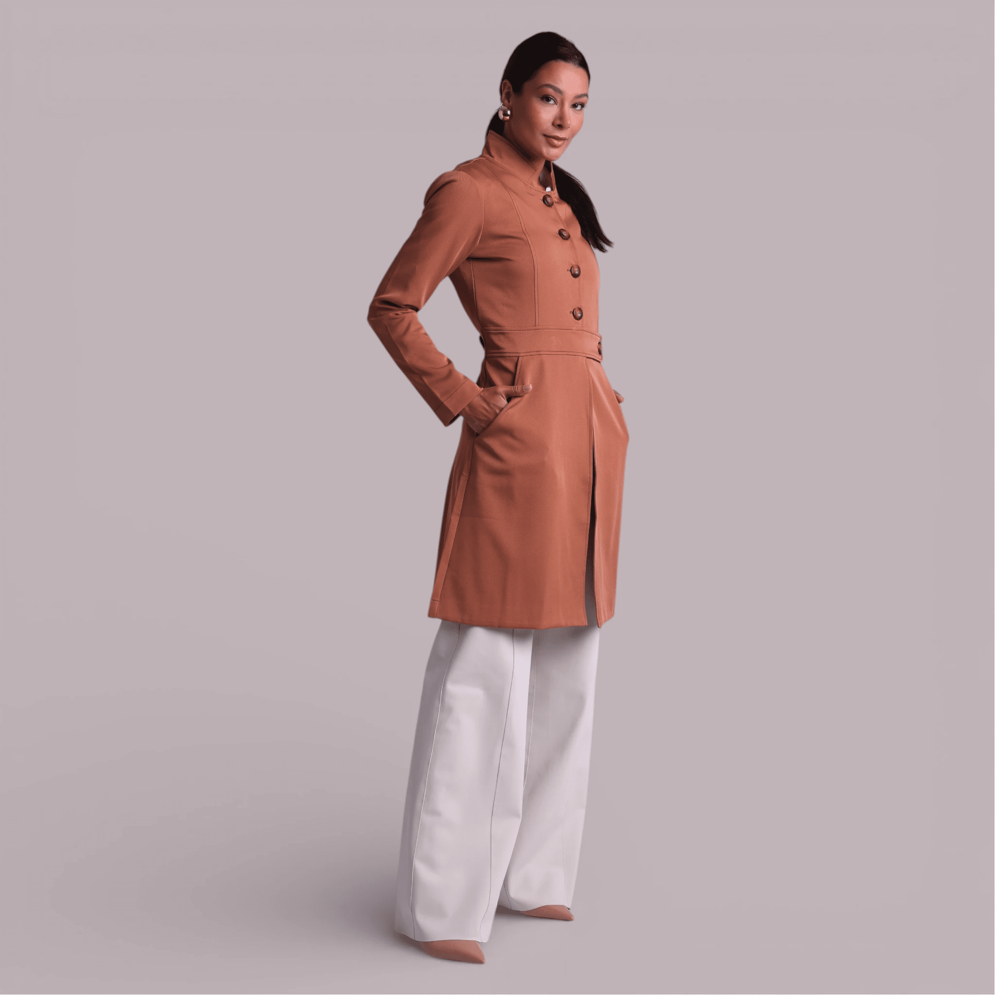 Jaleco Paola I Caramelo + Café - HOLI