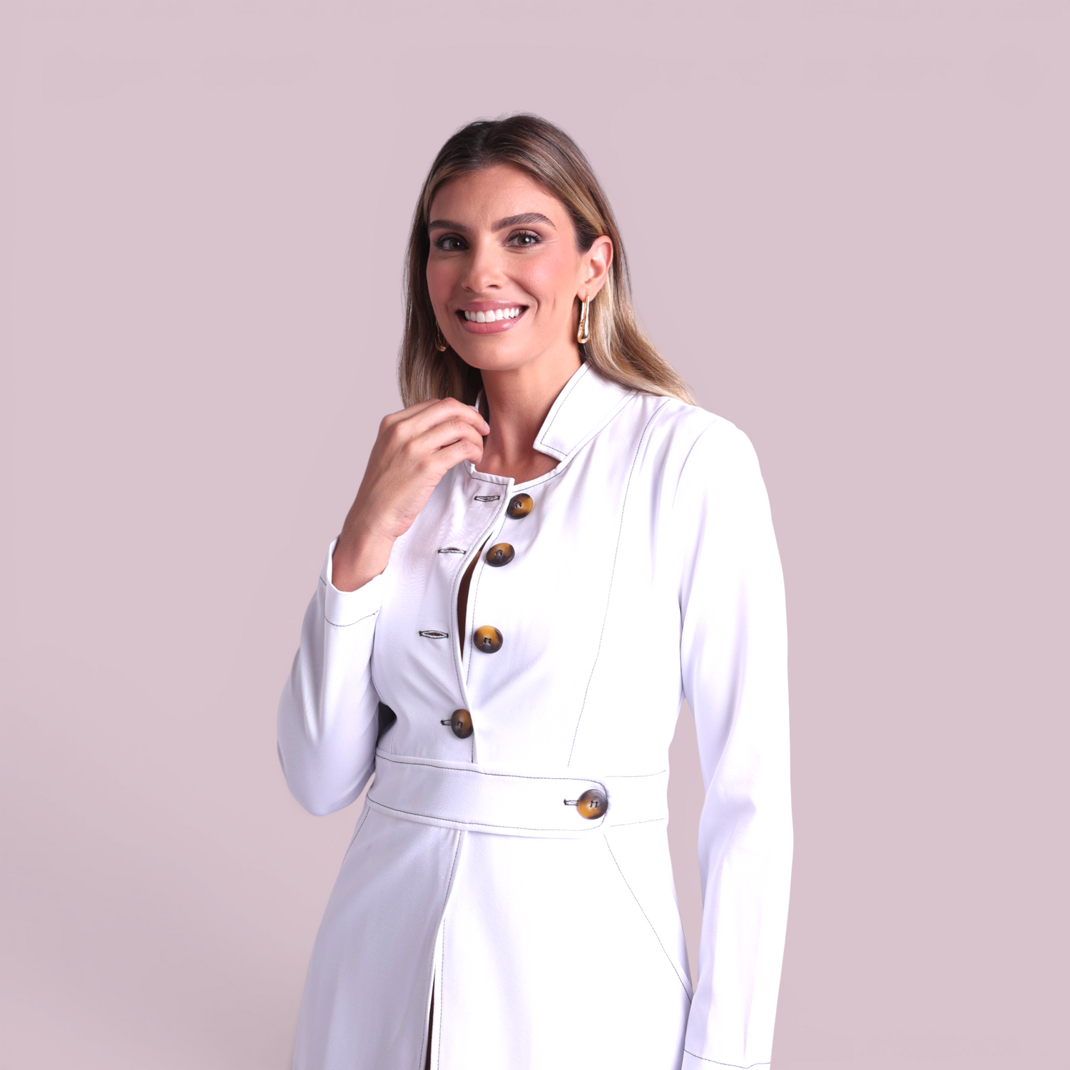 Jaleco Paola I Branco + Café
