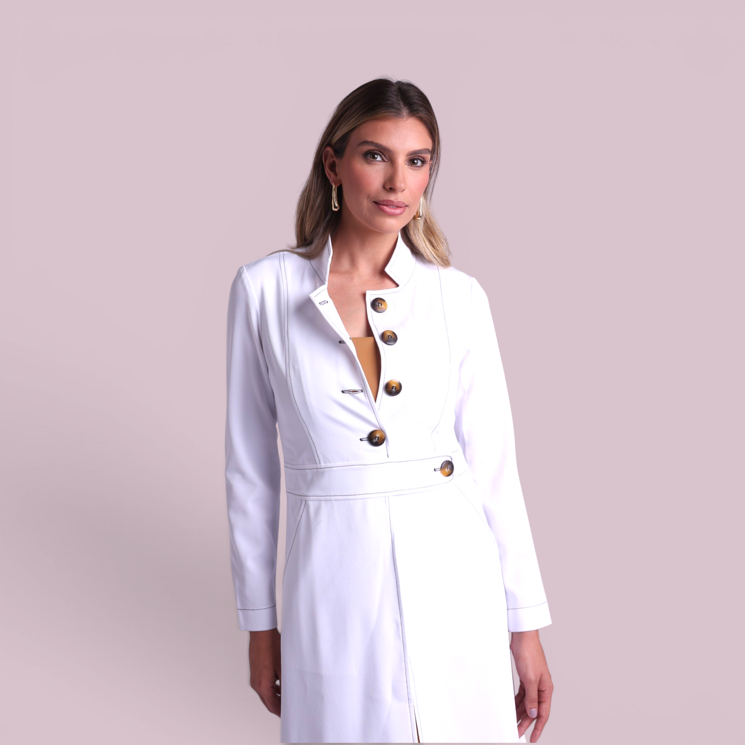 Jaleco Paola I Branco + Café