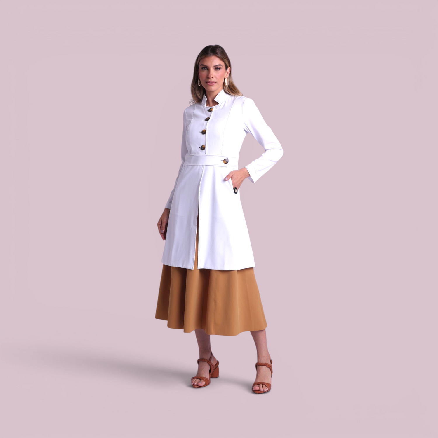 Jaleco Paola I Branco + Café