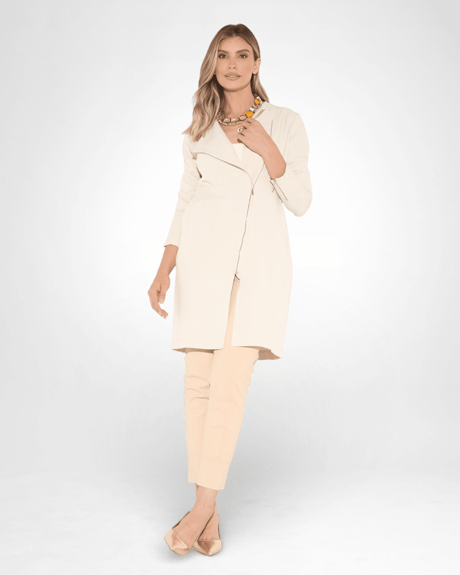 Jaleco Jackie I Off - White - HOLI